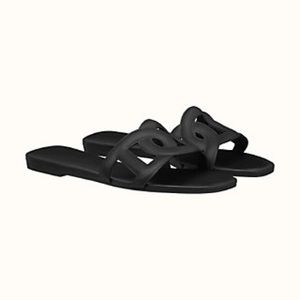 Hermes Aloha sandal